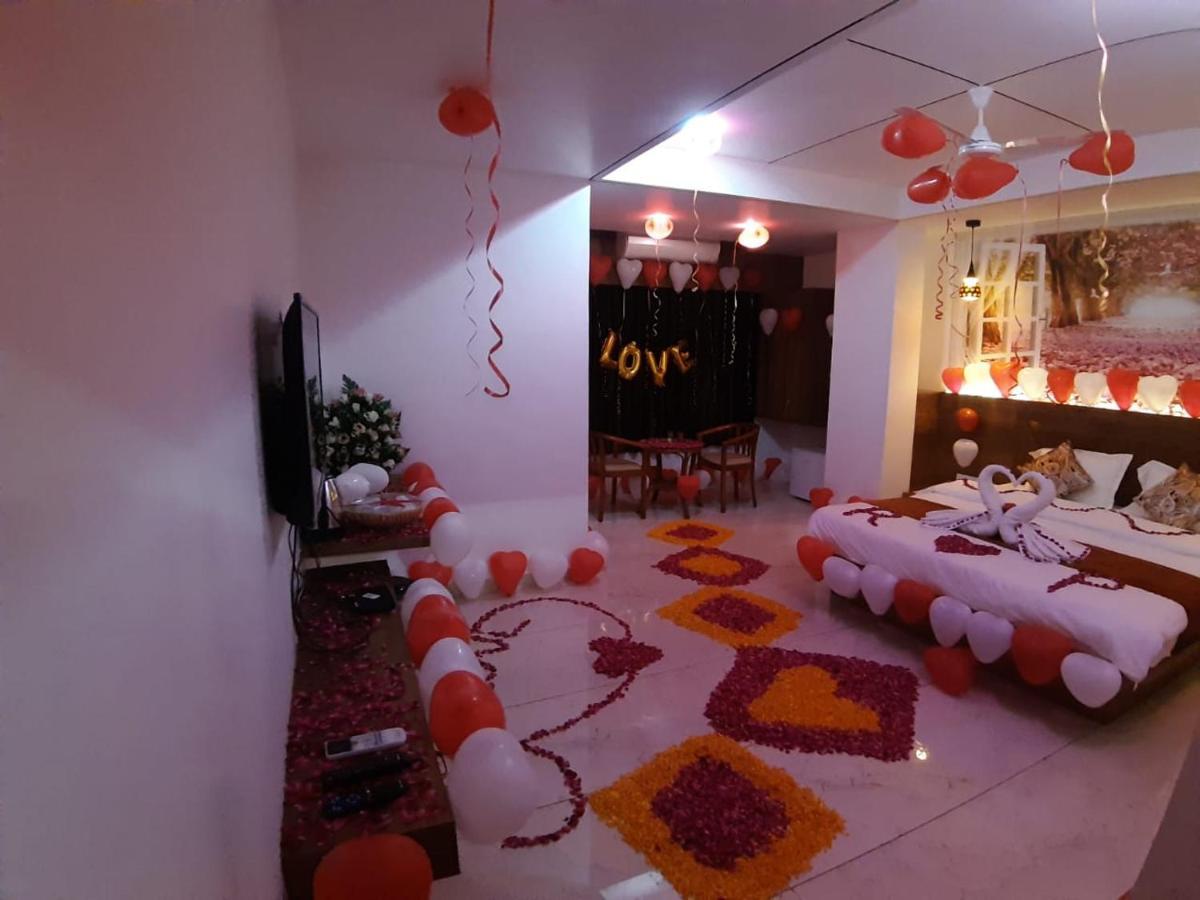 Hotel The Grand Piano - Best Business Hotel In Patan Exterior photo