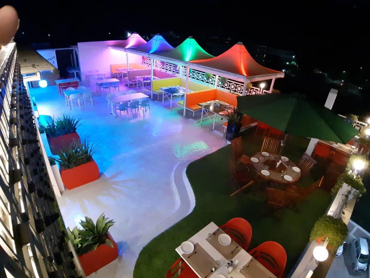 Hotel The Grand Piano - Best Business Hotel In Patan Exterior photo